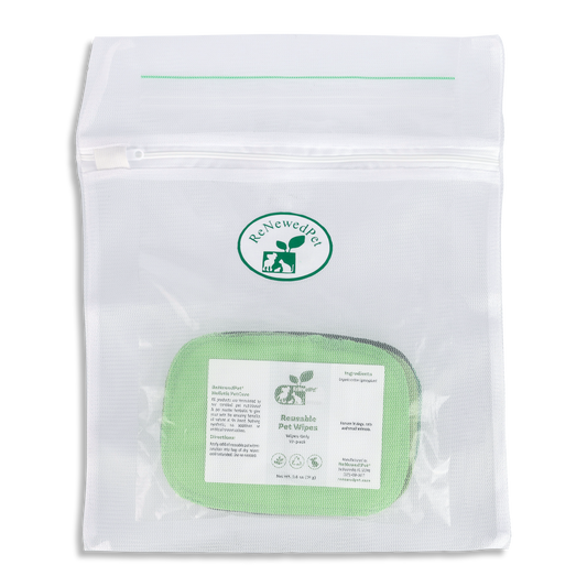 Reusable pet wipes pouch, white bag with zipper and green logo, wipes only