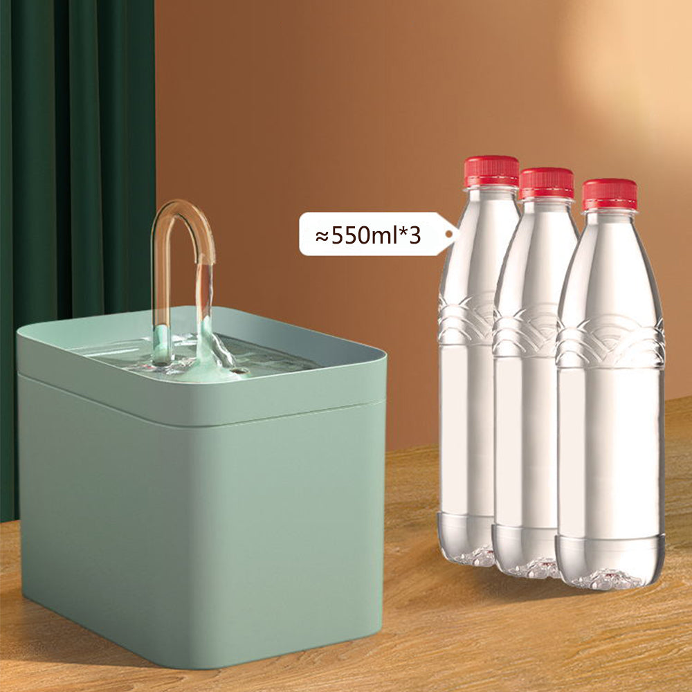 Automatic cat water fountain with raised spout and 1.5L-style capacity bottles display